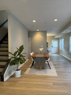 Spacious 3BD 2.5 BA - 15 Min to Downtown/Capitol - Washington - 4