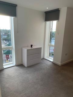 MALIXA Uk - Croydon - 1