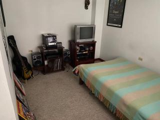 Charming Apartment in the Heart of Chapinero - Bogotá - 3