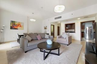 JBR Beach - Panoramic Sea View 2BR Apartment - Dubai - 4