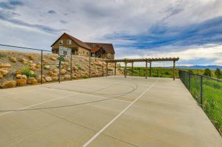 Exciting Garden City Gem with Home Theater and Hot Tub - Garden City - 8