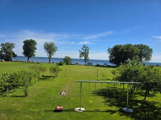 Waterfront Oneida Lake Lux House - 8