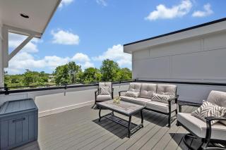 Tenor - Private Rooftop - 8 mins to Broadway - Nashville - 8