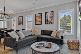 Double Treble - 2 Townhomes - Private Rooftops - Nashville - 3