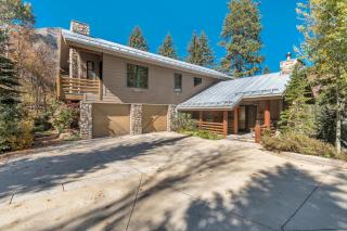 Sundance Splendor- 5-Bed Cabin Oasis with Majestic Mountain Views - 8