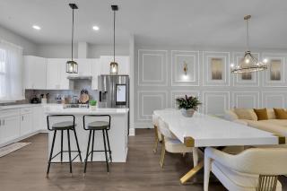 Luxury home away from home - Sandy Springs - 1