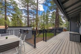 Wooded Oasis, Hot Tub, Fenced Yard, Chic Design - Mountainaire - 7