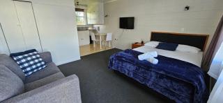 Endeavour Lodge Motel - 4