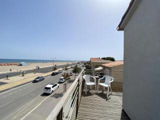Narbonne-Plage : T4 en 1ère ligne, 7P, balcon, parking, accès plage direct - FR-1-795-6 - 5