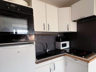 Coquet T2 Cabine à 50m de la Plage avec Parking Privé - 4 Pers - Tout Équipé - Proche Commerces - FR-1-795-21 - 4