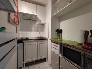 Appartement T2 Saint-Pierre-La-Mer: Terrasse, Parking Privé, Tennis - 4 Pers. - FR-1-795-23 - 2