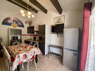 Villa T2 Mezzanine - 36m² - Climatisée - Proche Plage - 6 Pers - Parking Privé - FR-1-795-29 - Fleury - 5