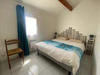 Villa T3 Mezzanine à Saint-Pierre-La-Mer, Climatisée, Terrasse, Parking Privé, 6 Pers. - FR-1-795-41 - Fleury - 1