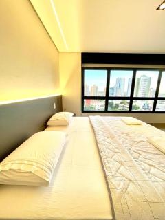 Um Luxo de Vista, Lindo Closet e Móveis Assinados - Campo Grande - 2