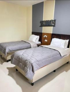 Hotel Augusta Garut - 1