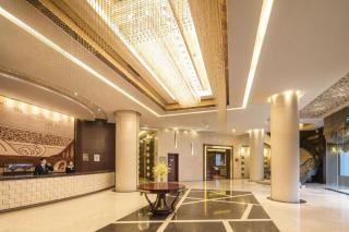 Paradise Jinjiang Hotel - 8