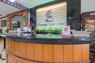 OYO 1090 Hotel Anging Mammiri Makassar - Makassar - 6