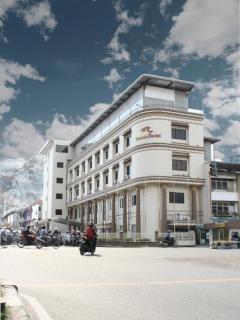 Garuda Hotel Pontianak - Pontianak - 4