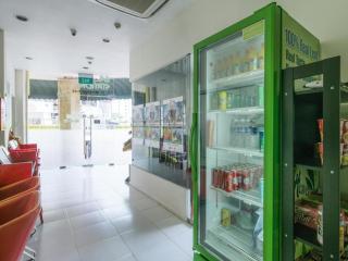 G4 Station Backpackers Hostel - 1