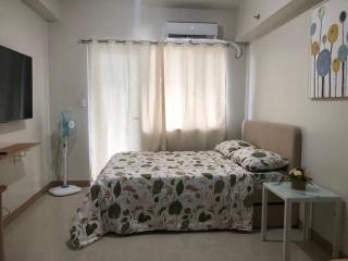 S&E Condo #909 - 2