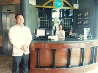 People's Hotel - Iloilo - 4