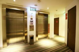 Redstar Hotel Jakarta - 3