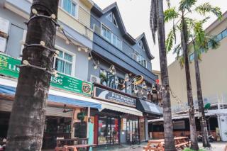 OYO 1074 Fin Hostel - 5