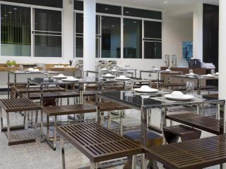 Wiz Hotel - 8