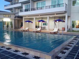 Sea Mountain Khanom Hotel - 0