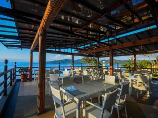 Anilao Awari Bay Resort - 4