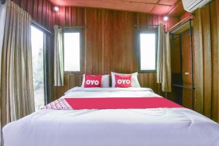 OYO 693 Tree House Cottage - 2