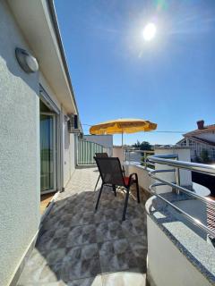 Ryanair's Summer Vacation Home near the Beach - Zadar - 3