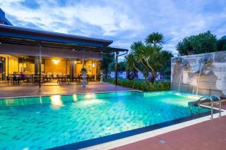 M Boutique Resort - 4