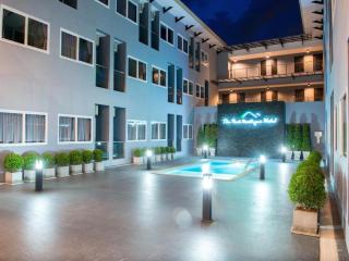 The Peak Boutique Hotel - 2