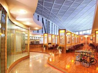 Urumqi Tianyuan Hotel - Ürümqi - 1