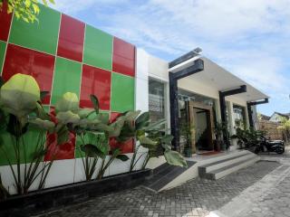 Malioboro Garden Hotel Yogyakarta - Yogyakarta - 3