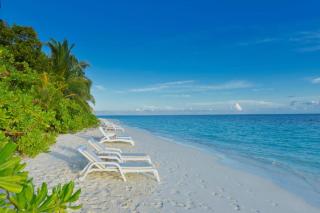 Angaga Island Resort and Spa - Theluveligaa - 5