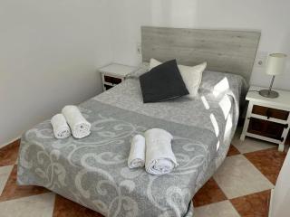 Apartment near sea beach and vibrant center - Playa Oliva Nova - 7