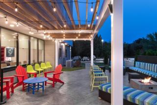 Home2 Suites by Hilton Raynham Taunton - 7