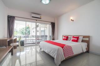 Super OYO 662 Malee Bunga Hotel - Si Racha - 0