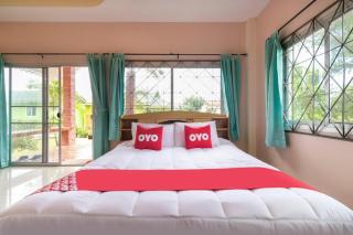 OYO 949 Sansuk Resort Paknampran - Pran Buri - 0