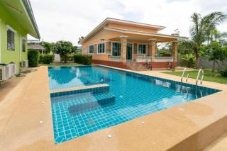 OYO 949 Sansuk Resort Paknampran - Pran Buri - 9