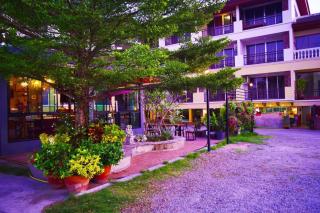 Nantharom Hotel and Restaurant - Chachoengsao - 4
