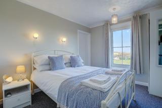 Marrams View by Winterton Cottages - Winterton-on-Sea - 0