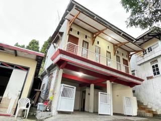 OYO 93422 Villa Tirto - 0