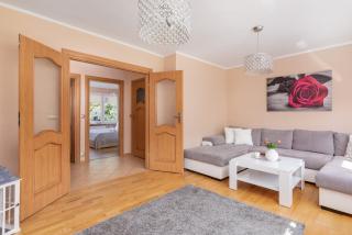 Rose Apartment in Kołobrzeg by Noclegi Renters - Colberga - 9