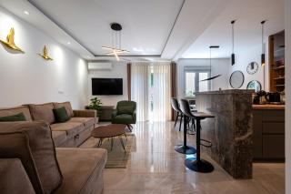 Cosy Duplex near Bus Station - 0