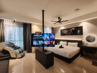 Luxury Couple Suites l Free Netflix l Massage Chair l Bathtub l WIFI 200mbps l Town Area Bali Residence - Melaka - 0