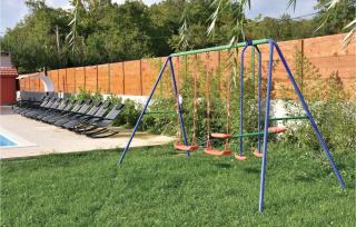 Lovely Home In Rumin With Kitchen - 2