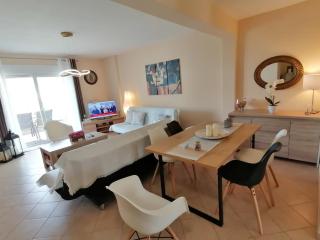 Bella Casa - Néa Péramos - 1